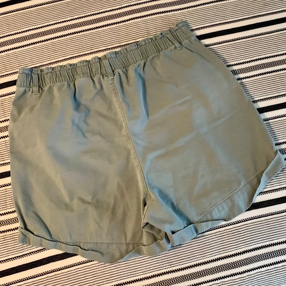 H&M Women's Shorts XL Elastic Waist High Rise